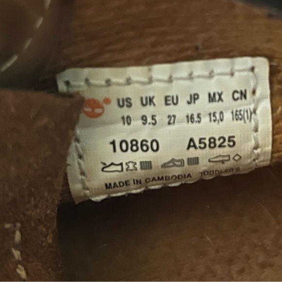 Boys size 10 Timberland boots - Picture 4 of 5